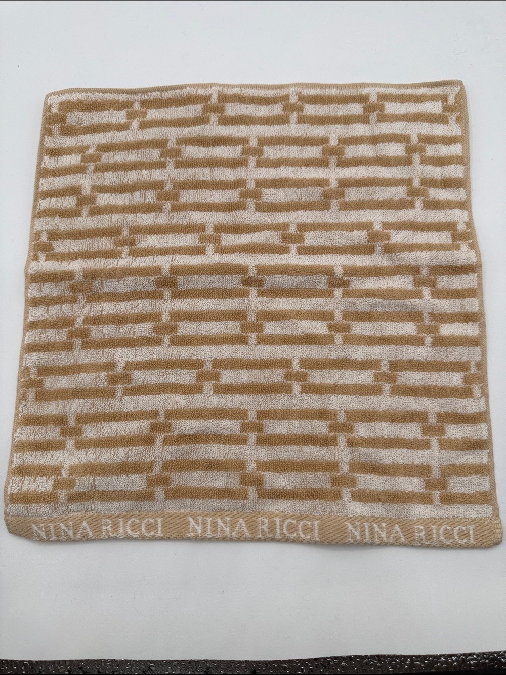 Nina Ricci Beige & Cream Geometric Pattern Wash Cloth